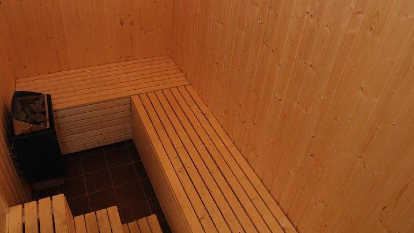 Leilighet 5 soverom med sauna (10 senger)