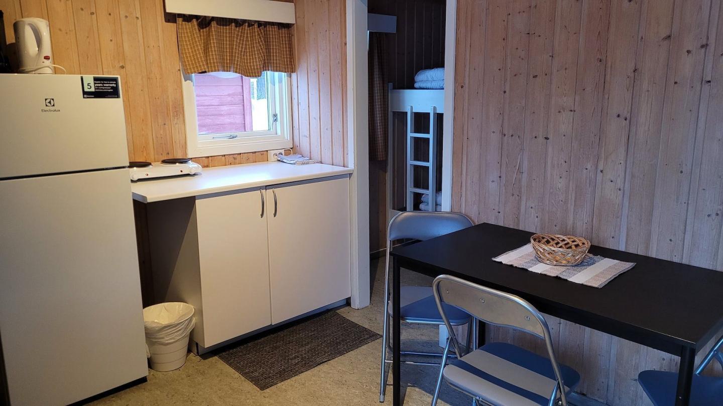 Cottage with Shared Bathroom (4 persons)
