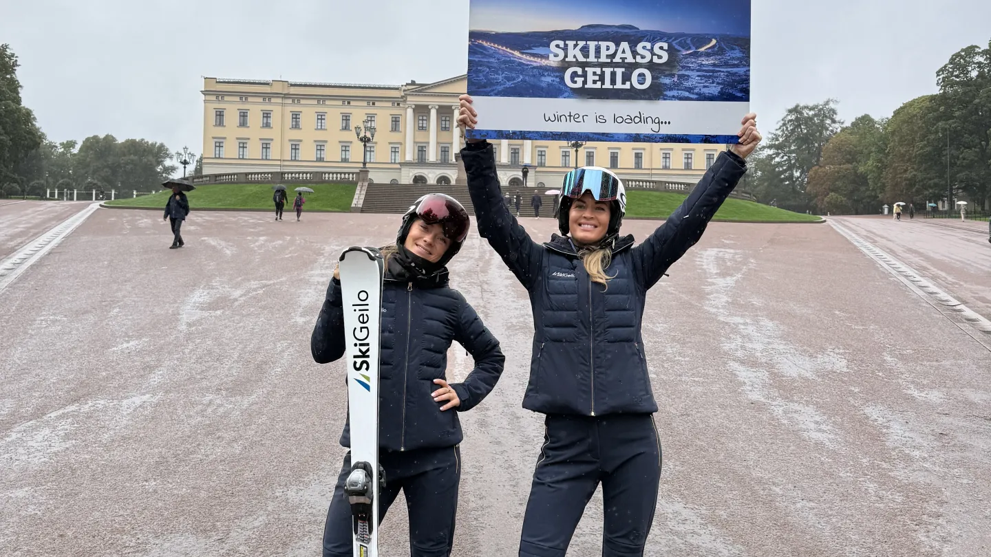 SkiGeilo City Tour - Jenter i skiklær i ulike byer med mål om å selge Geilo som destinasjon